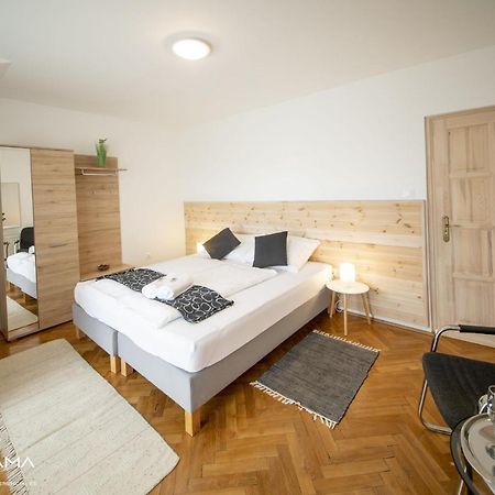 Panorama Birtok - Wellness Panzio, Konferencia Es Rendezvenykoezpont Bed & Breakfast Győrújbarát Eksteriør bilde