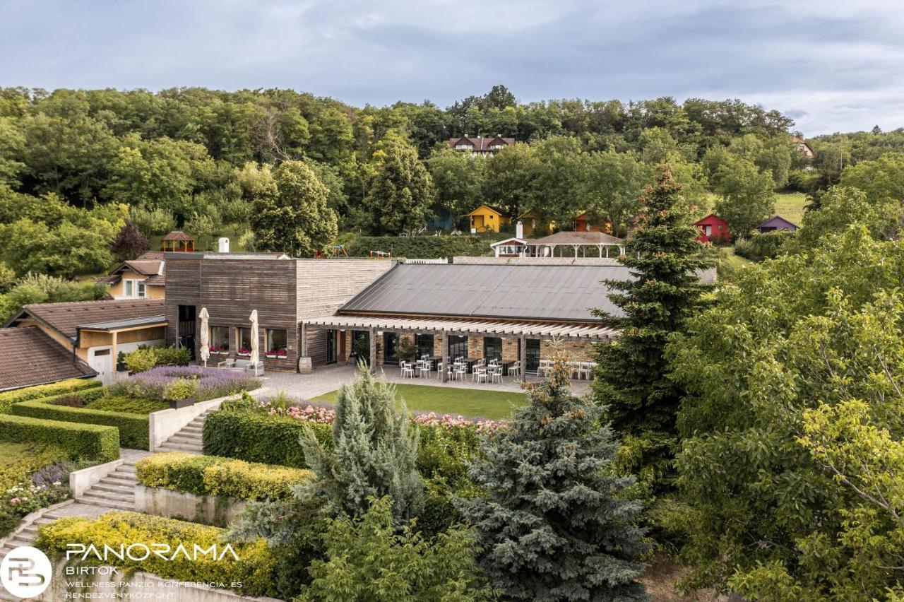 Panorama Birtok - Wellness Panzio, Konferencia Es Rendezvenykoezpont Bed & Breakfast Győrújbarát Eksteriør bilde